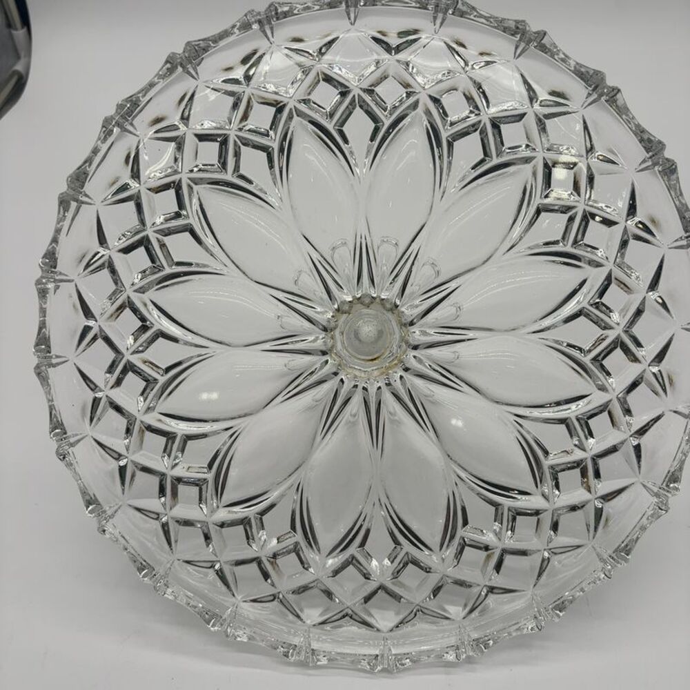 unbranded Crystal Cake Stand